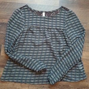 Xhilaration Pattern Blouse